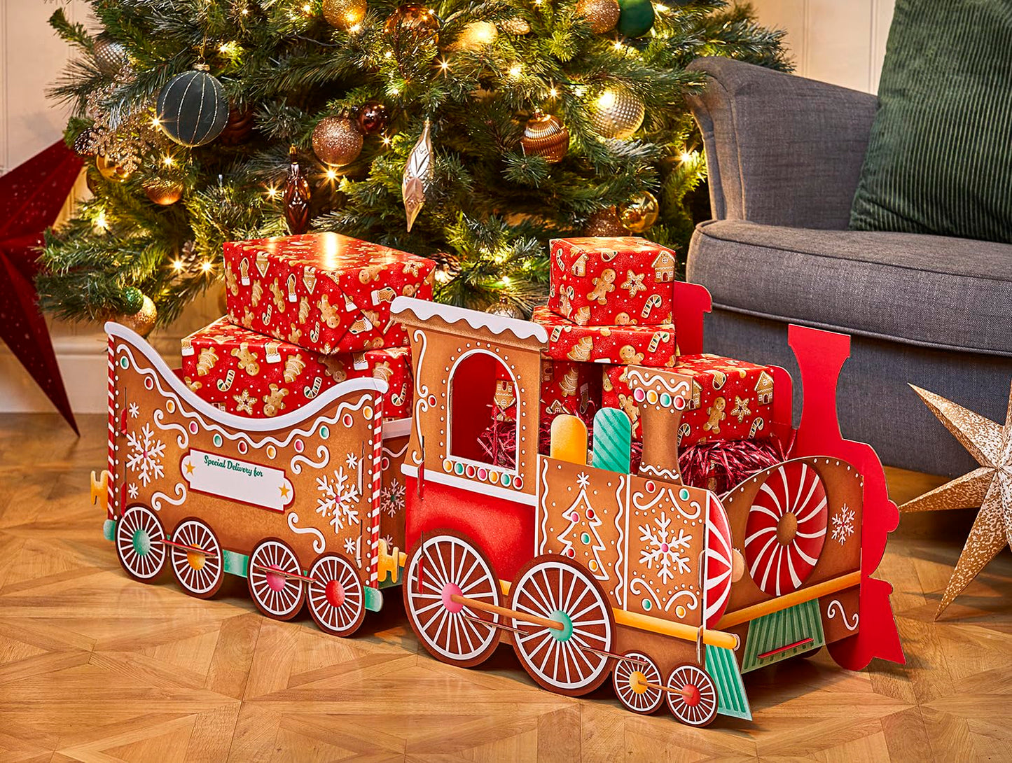 Design by Violet Gingerbread Christmas Train Gift Holder – Festive Cardboard Toy Train for Presents & Treats – 1200GSM with 83 Alphabet Stickers – Cute Christmas Morning Decoration for Kids